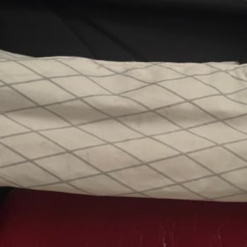 Yeni Alınan Sırt Çantasında Kalıcı Leke Sorunu Ve Müşteri Memnuniyetsizliği