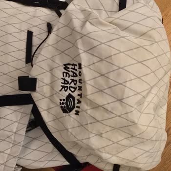 Yeni Alınan Sırt Çantasında Kalıcı Leke Sorunu Ve Müşteri Memnuniyetsizliği