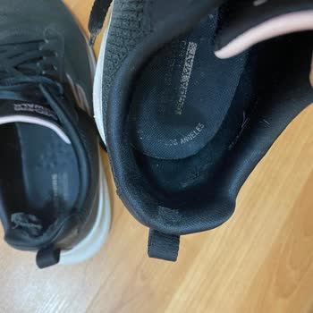 Aldığım Ayakkabının Sol Tekinde Beklenmedik Yırtılma