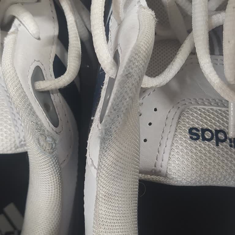 Adidas Strutter Ayakkabıda 2 Haftada Yırtılma Ve İade Reddi