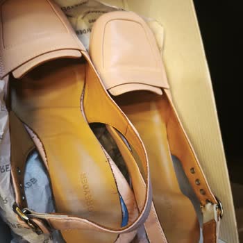 Aldığım Pahalı Ayakkabı Hemen Deforme Oldu, Para İadem Yapılmıyor