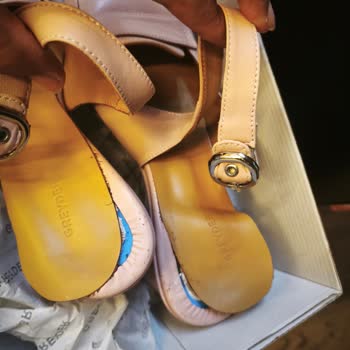 Aldığım Pahalı Ayakkabı Hemen Deforme Oldu, Para İadem Yapılmıyor