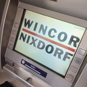 Ergani Ziraat Bankası ATM'sinde Para Çekme Sorunu Ve Yetersiz Destek