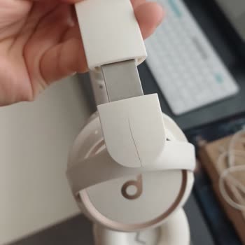 Garanti Sürecinde Kulaklık Çatlağına Çözüm Sunulmadı