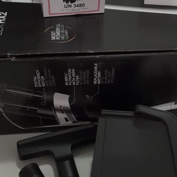 I Face Missing Second Battery With New Miele Triflex HX2 Vacuum