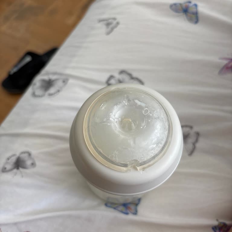 Chicco Biberon Başlığı Bebek Emmesini Engelliyor!