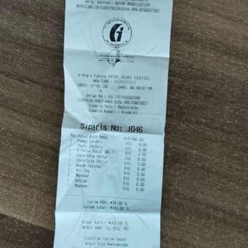 Popeyes Mağaza Müdürünün Saygısız Tavırları Ve Kötü Hizmet