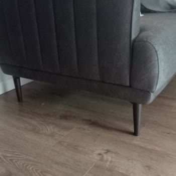 Yanlış Renk Koltuk Ayağı, İlgisiz Müşteri Hizmeti Ve Çözülmeyen Sorun