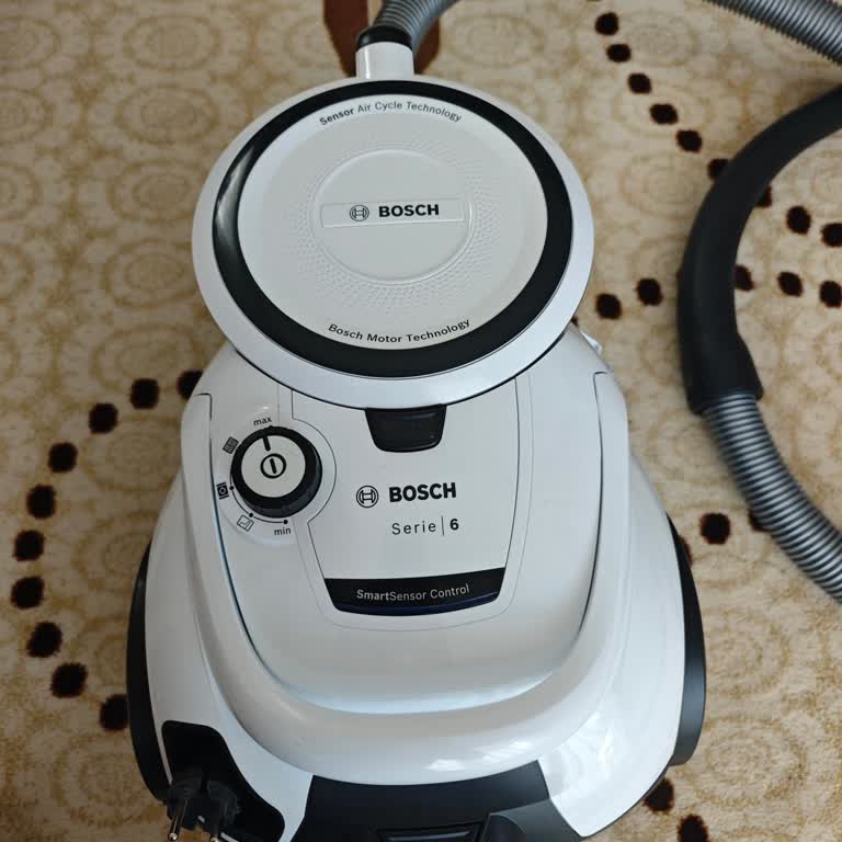 Yeni Alınan Süpürgede Sensör Arızası Ve Servis Ücreti Mağduriyeti