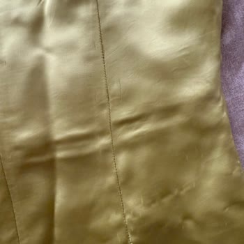 İlk Kullanımda Deforme Olan Ve Şeffaflık Sorunu Yaşatan Elbise Nedeniyle Mağduriyet