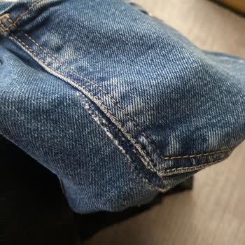 Mavi'den Aldığım Pantolon Kısa Sürede Yırtıldı, Değişim Yapılmadı