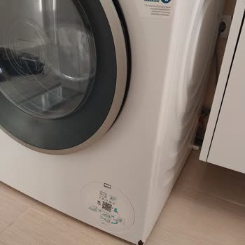 Bosch Çamaşır Makinesinde Erken Paslanma Ve Boya Atması Hayal Kırıklığı