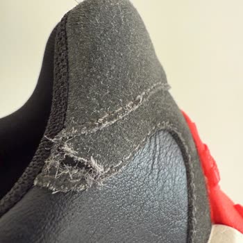 Camper Ayakkabıda 3 Saatte Dikiş Açılması Ve Uzayan İnceleme Süreci Mağduriyeti