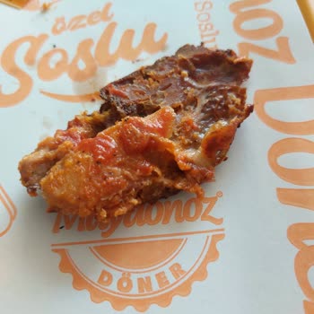 Serik Şubesinde Bayat Ve Kalitesiz Döner Deneyimi Yaşadık