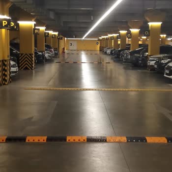 Meydan AVM'de Yüksek Setler Ve Müşteri Şikayetlerine Duyarsızlık