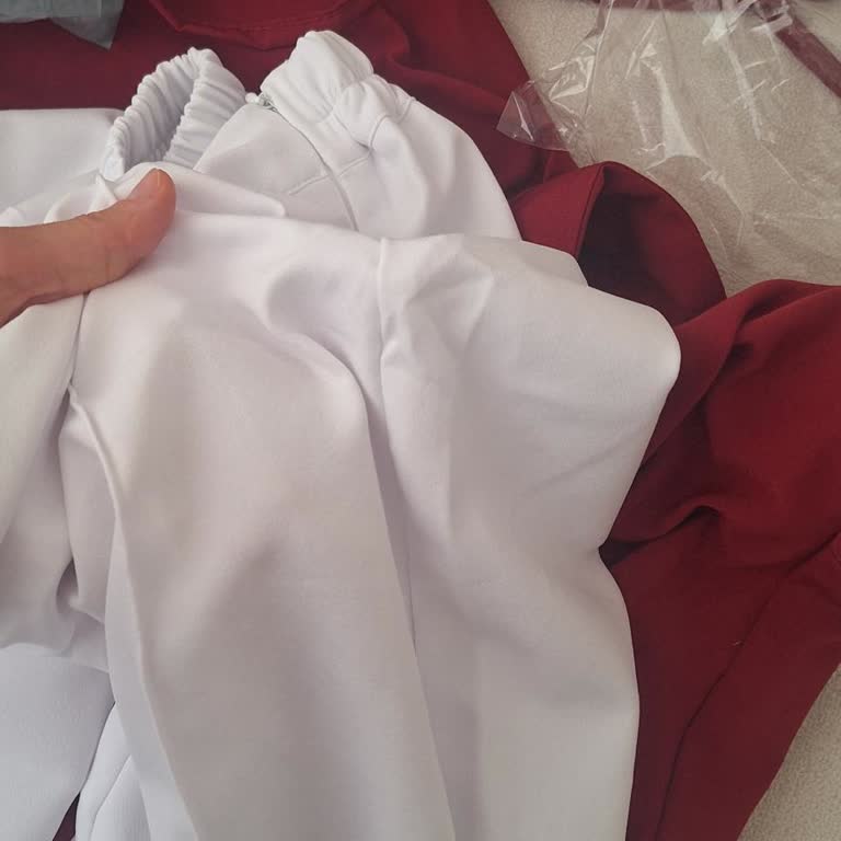 Stokta Olmayan Ürün Ve Geciken Teslimat Hayal Kırıklığı Yarattı