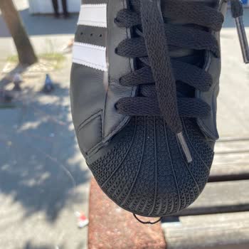 Yeni Alınan Ayakkabının 2 Gün İçinde Dikişlerinin Atması Ve Garanti Sorunu