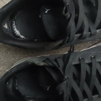 Puma Ayakkabının 3 Ayda Aşırı Yıpranması Hayal Kırıklığı Yarattı
