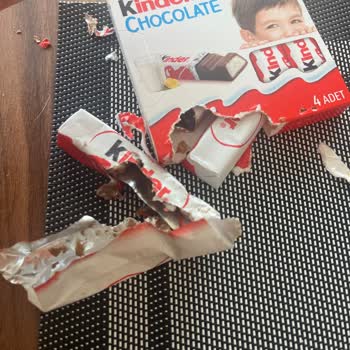 Son Kullanma Tarihi Geçmiş Ve Hasarlı Ürün Gönderimi, Yetersiz Müşteri Hizmeti