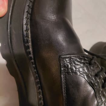 Yeni Alınan Ayakkabının Kısa Sürede Patlaması Ve İlgisiz Müşteri Hizmeti