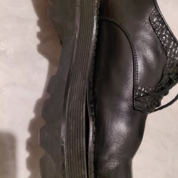 Yeni Alınan Ayakkabının Kısa Sürede Patlaması Ve İlgisiz Müşteri Hizmeti