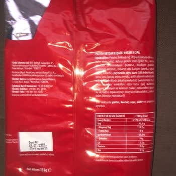 Cips Paketinden Şüpheli Ve Hijyensiz Madde Çıktı!