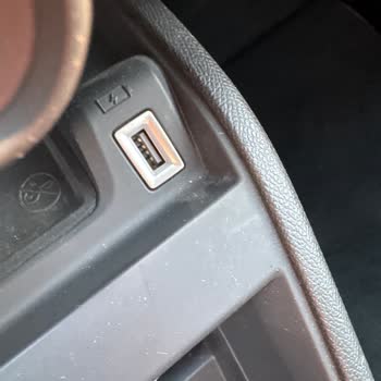 Araç Yıkama Hizmetinde Yetersiz Temizlik Ve Telafi Eksikliği