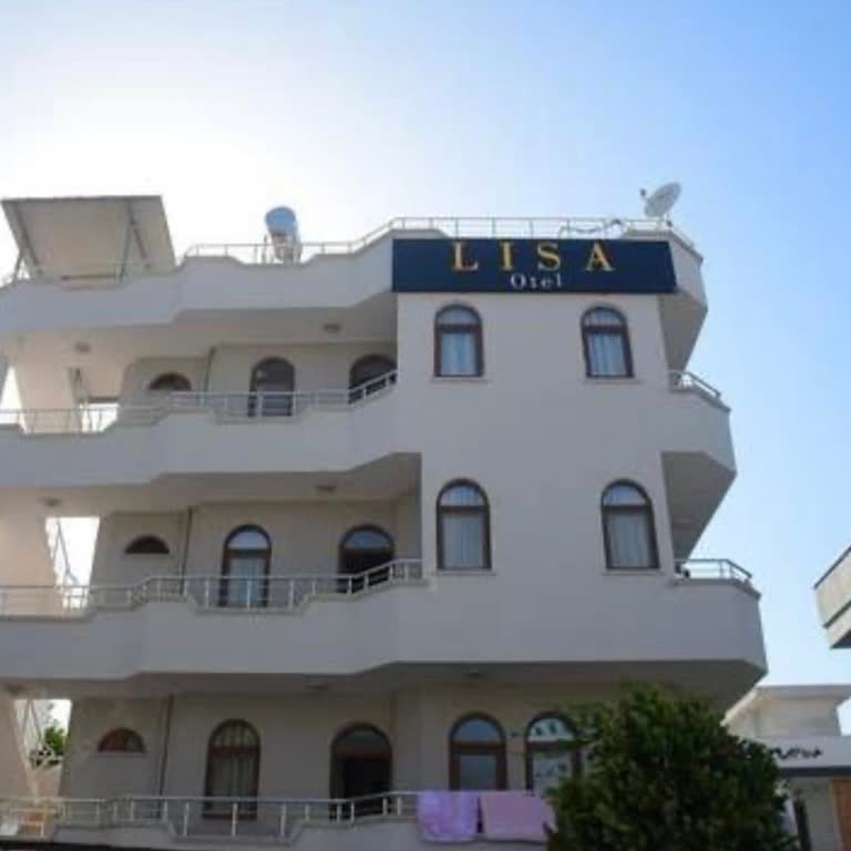 Otel Konaklamasında Yaşanan Memnuniyetsizlik ve İade Sorunu