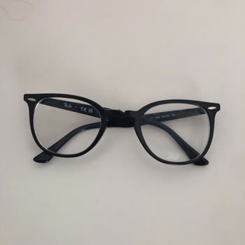 Rayban Gözlük Çerçevesi Kırıldı, Garanti Kapsamında Destek Alamadım