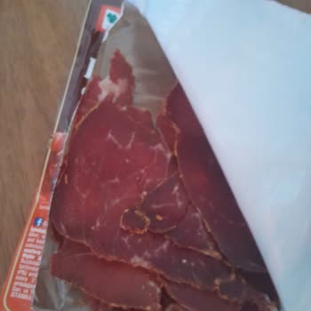 Getir'den Gelen Pastırma Bozulmuş Ve Son Kullanma Tarihi Belirsiz