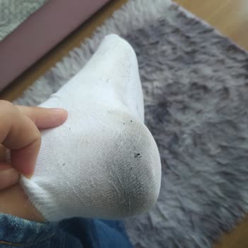 Puma Carina Street Ayakkabıda Kalite Sorunu Ve Renk Atması Hayal Kırıklığı Yarattı