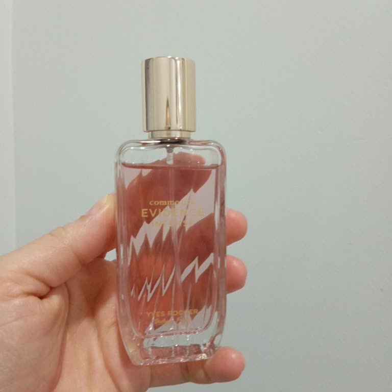 Aldığım Parfümün Kokusu Evden Çıkana Kadar Tamamen Kayboluyor