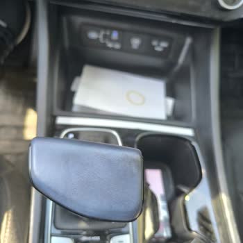 Hyundai Tucson'da 2 Ayda Deri Parçalarda Renk Solması Ve Servis İlgisizliği