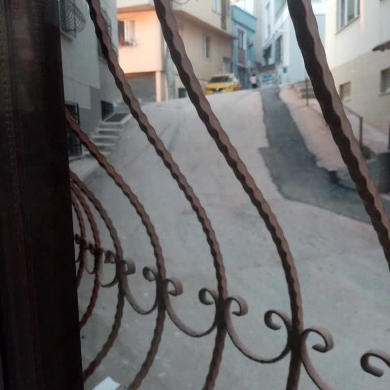 Kazı Sonrası Çakıl Kalıntıları Tehlike Saçıyor