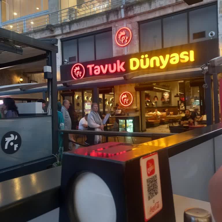 Kurtköy Viaport Şubesinde Sürekli İlgisizlik Ve Sipariş Sorunu