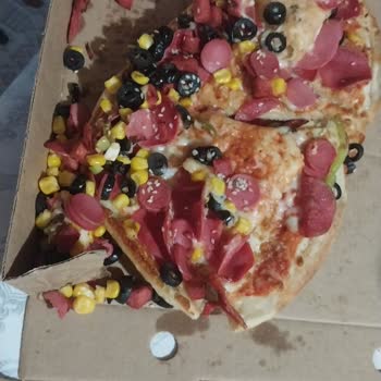 Siparişim Yenmeyecek Halde Geldi, Canlı Destek Ve Çözüm Sunulmadı