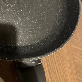 Kısa Sürede Granit Tava Kaplamasında Dökülme Yaşadım