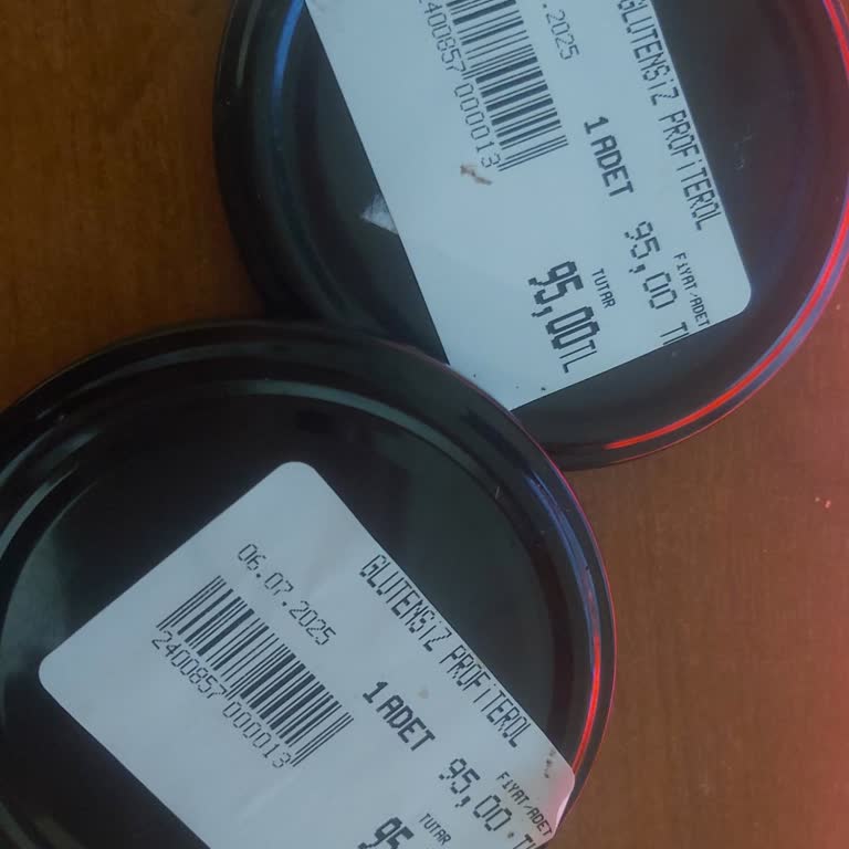 Glütensiz Profiteroller Ekşimiş Çıktı, İade Edemiyorum