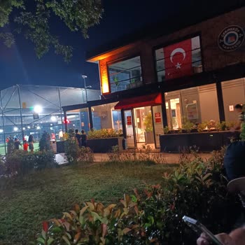 Sosyal Tesiste Bardak Verilmemesi Ve İade Talebinin Reddedilmesi Mağduriyet Yarattı