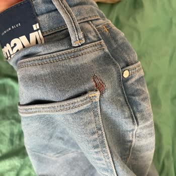 Mavi Pantolonlarda Tekrarlayan Kalite Sorunu Ve Yırtılma Problemi