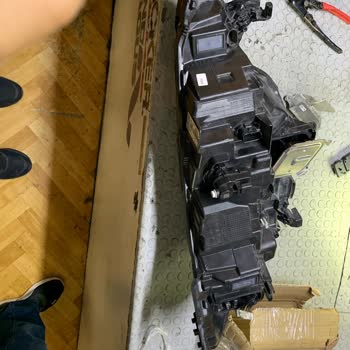 Satın Aldığım Aracın Farı Arızalı Çıkmasına Ve İlgisizliğe Tepki