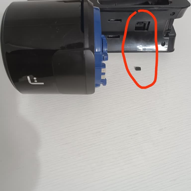 Fakır Şarjlı Süpürge Parça Sorunu Ve İlgisiz Servis