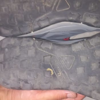 Sporthink Kısa Sürede Yıpranan Ayakkabı Ve Yetersiz Mağaza Desteği Nedeniyle Hayal Kırıklığı