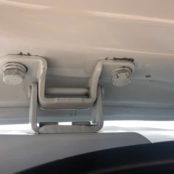 Servis Sonrası Aracımda Boya Hataları Ve Hijyen Sorunu Yaşadım