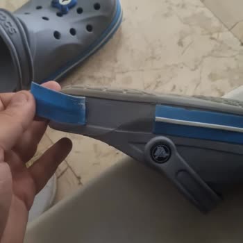 Ewasneakers Aldığım Crocs Terlikler 6 Günde Yanlardan Açıldı