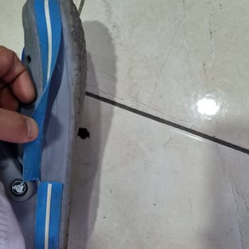 Ewasneakers Aldığım Crocs Terlikler 6 Günde Yanlardan Açıldı