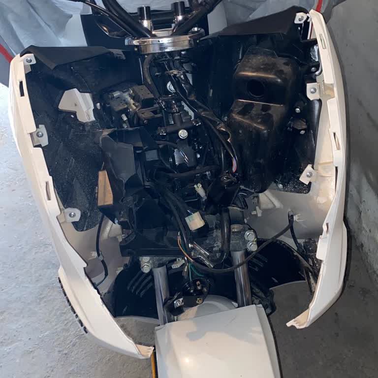 Kaza Sonrası Servis Ve Parça Sıkıntısı Yaşıyorum