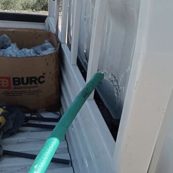 Garanti Kapsamındaki Kia Kamyonetim Kendiliğinden Yandı, Servisten Destek Alamadım