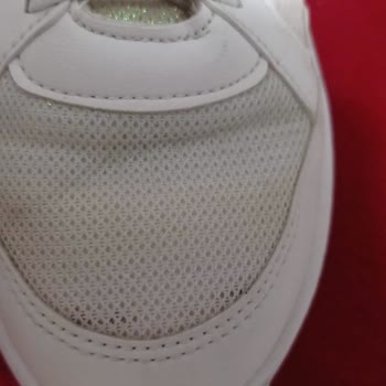 FLO'dan Alınan Polaris Ayakkabıda Kumaş Ve Sim Kusuru Reddedildi