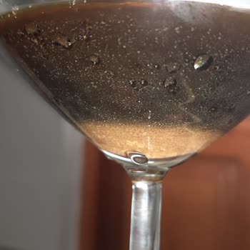 Nescafe Express Black Roast İçinde Taneler Ve Katı Birikinti Sorunu